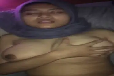 Bokep Indo Jilbab Penikmat Kontol Orang Tua